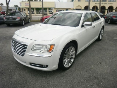 2011 Chrysler 300  Limited