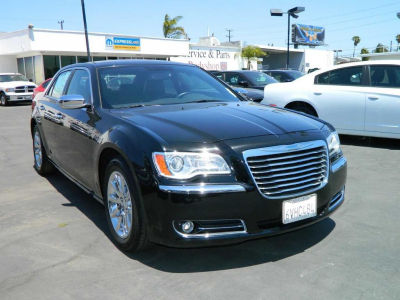 2012 Chrysler 300 Limited