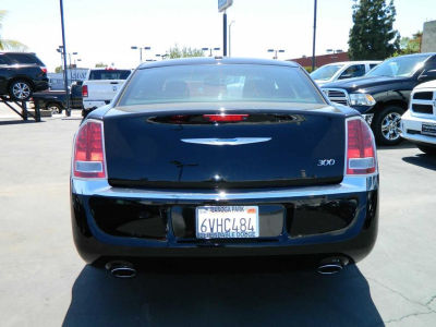 2012 Chrysler 300 Limited