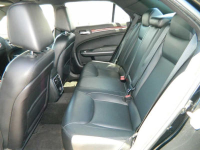 2012 Chrysler 300 Limited