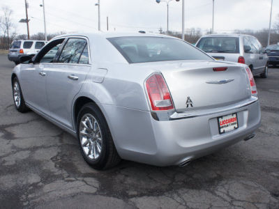 2012 Chrysler 300  Limited