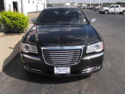 2012 Chrysler 300 Limited
