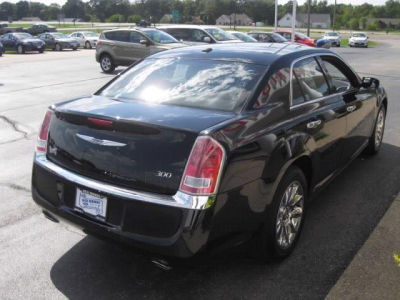 2012 Chrysler 300 Limited