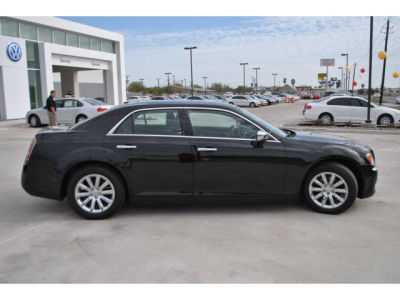 2012 Chrysler 300  Limited