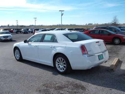 2012 Chrysler 300 Limited