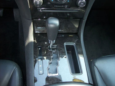 2011 Chrysler 300 Limited