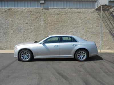 2012 Chrysler 300  Limited