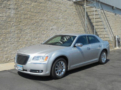 2012 Chrysler 300 Limited