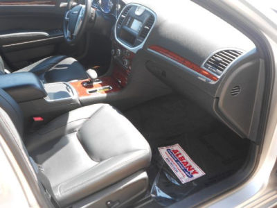 2012 Chrysler 300 Limited