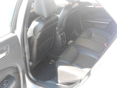 2012 Chrysler 300 Limited