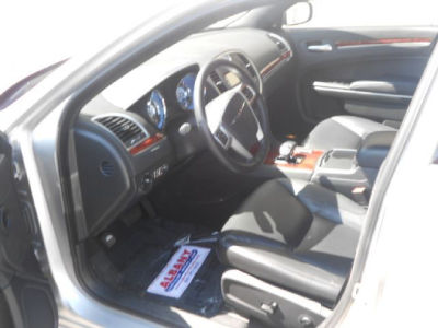2012 Chrysler 300 Limited