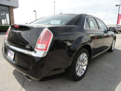 2012 Chrysler 300 Limited