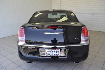 2013 Chrysler 300  Base