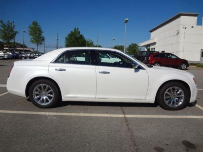 2012 Chrysler 300  Limited