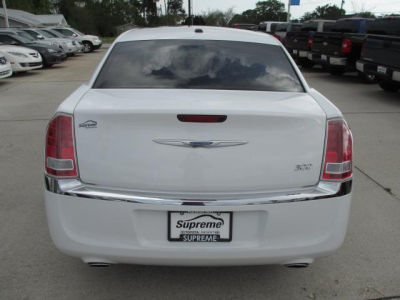 2011 Chrysler 300 Limited