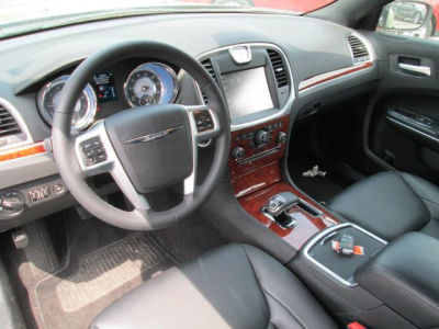 2013 Chrysler 300  Base