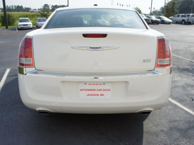 2012 Chrysler 300 Limited