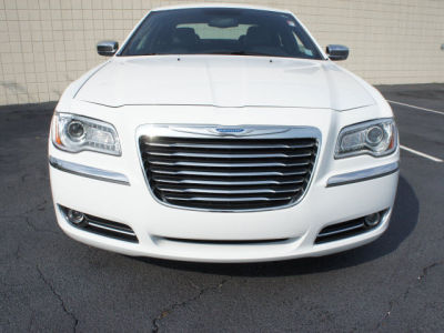2012 Chrysler 300 Limited