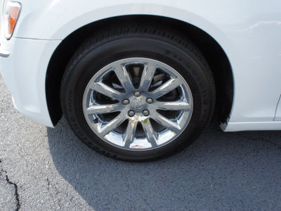 2012 Chrysler 300 Limited
