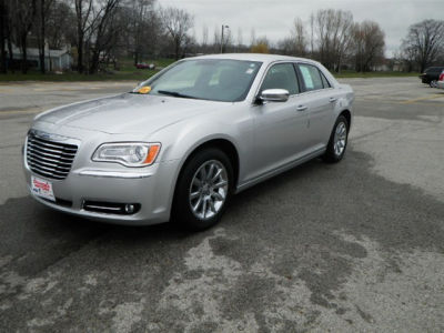 2012 Chrysler 300  Limited