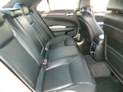 2012 Chrysler 300  Limited