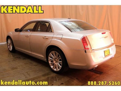 2012 Chrysler 300 Limited