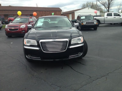 2011 Chrysler 300  Limited