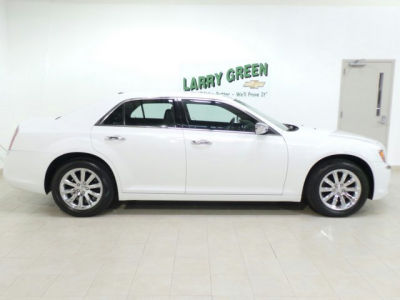 2011 Chrysler 300  Limited