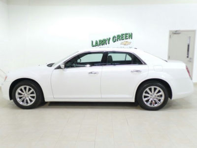 2011 Chrysler 300  Limited