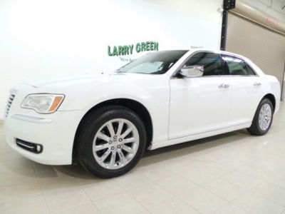 2011 Chrysler 300  Limited