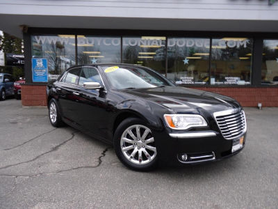 2012 Chrysler 300  Limited