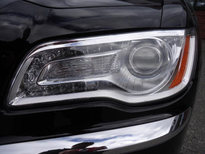 2012 Chrysler 300 Limited