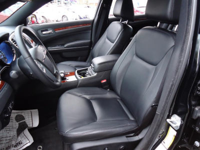 2012 Chrysler 300 Limited