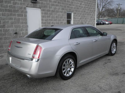 2012 Chrysler 300 Limited