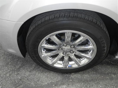 2012 Chrysler 300 Limited
