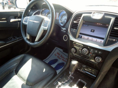 2011 Chrysler 300 Limited