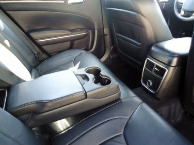2011 Chrysler 300 Limited