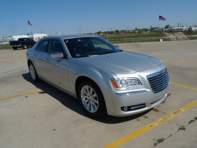 2012 Chrysler 300  Limited