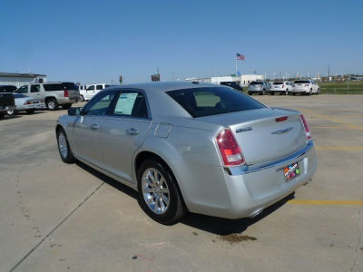 2012 Chrysler 300  Limited