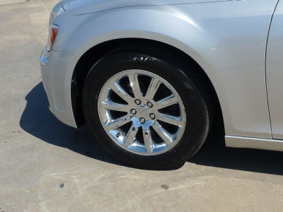 2012 Chrysler 300  Limited
