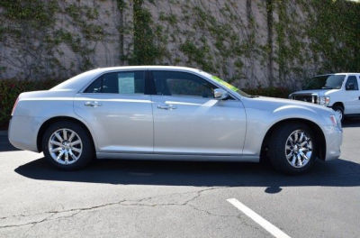 2012 Chrysler 300  Limited