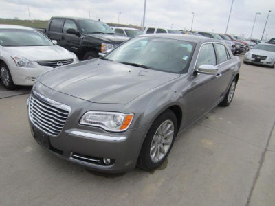 2012 Chrysler 300  Limited