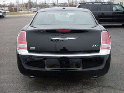 2012 Chrysler 300  Limited