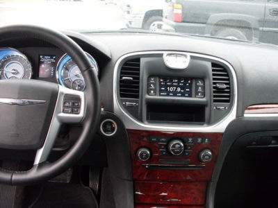 2012 Chrysler 300  Limited