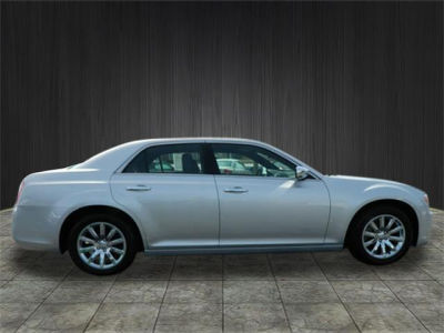 2012 Chrysler 300  Limited