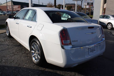 2012 Chrysler 300  Limited