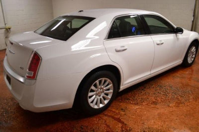 2013 Chrysler 300  Base