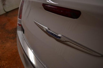 2013 Chrysler 300  Base