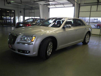 2012 Chrysler 300  Limited
