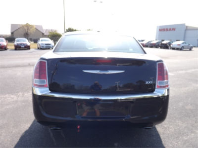 2012 Chrysler 300  Limited